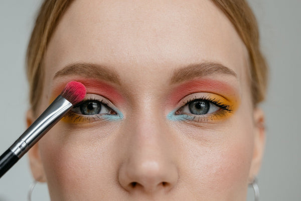 Colour for eyebrows: How to choose the perfect eyebrows colour