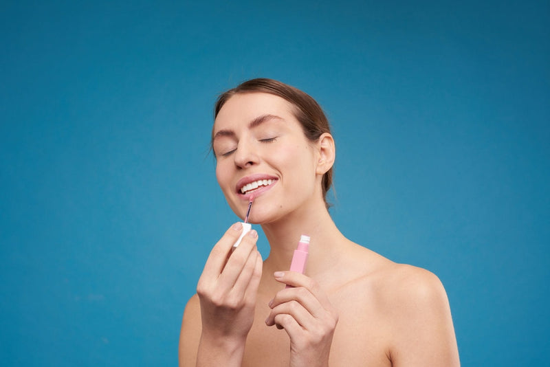 How To Do Makeup For Beginners - Best Tips From The Experts