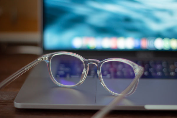 Blue Light Glasses - How to protect your eyes when working remotely